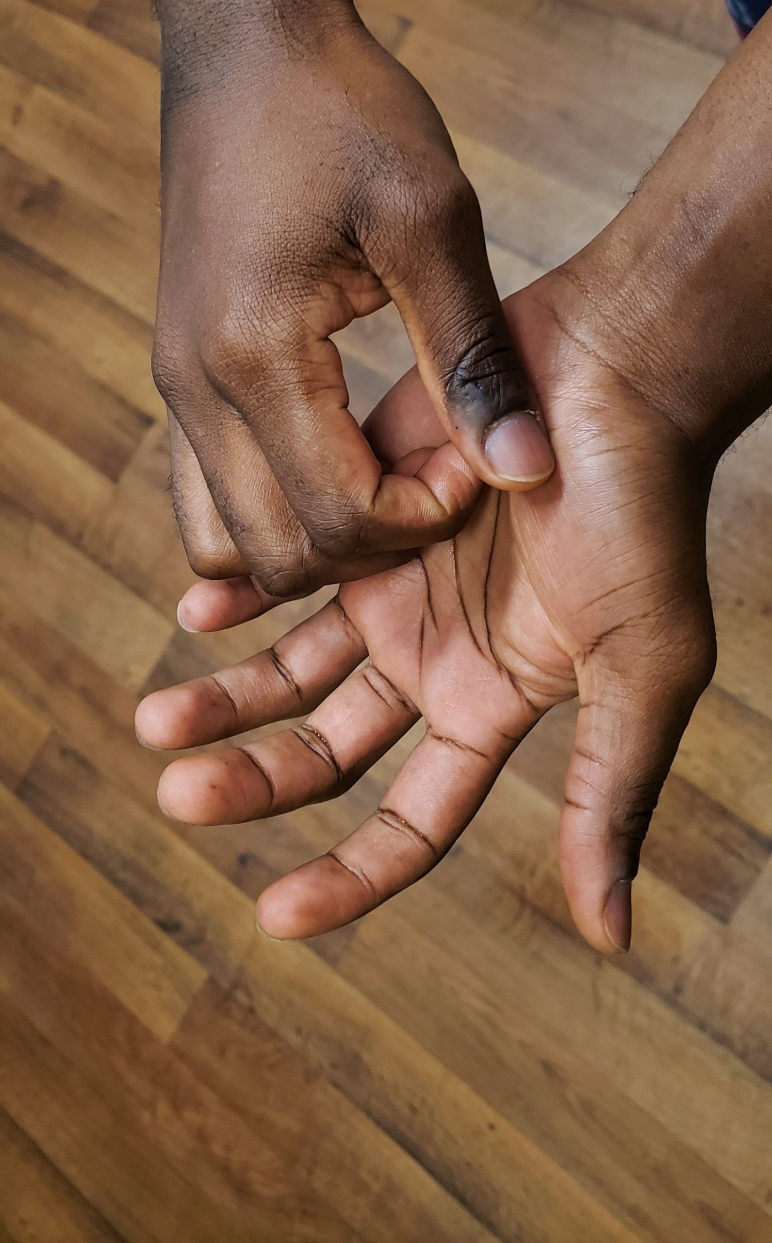 Left Hand Itching Story